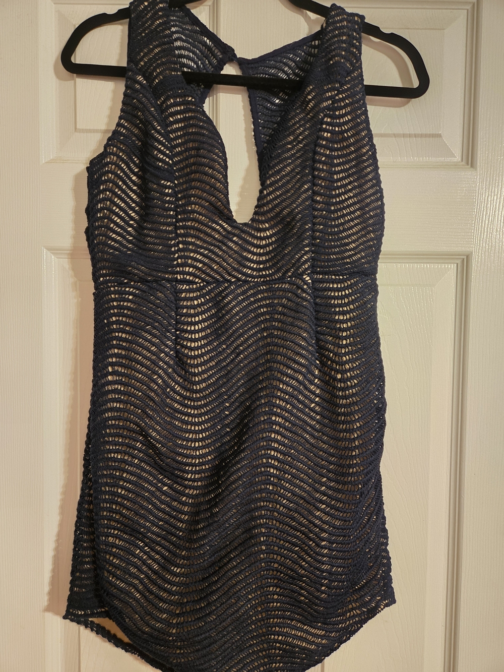 Luxxel Navy Wave Lace Mini Dress with Keyhole Back